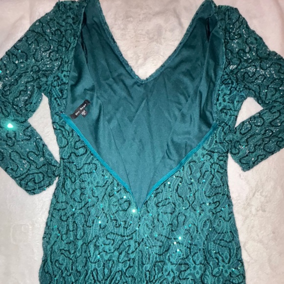 worn ONCE! BLU SAGE emerald green sequins floor length formal/ ball GOWN size 12 - Picture 4 of 6